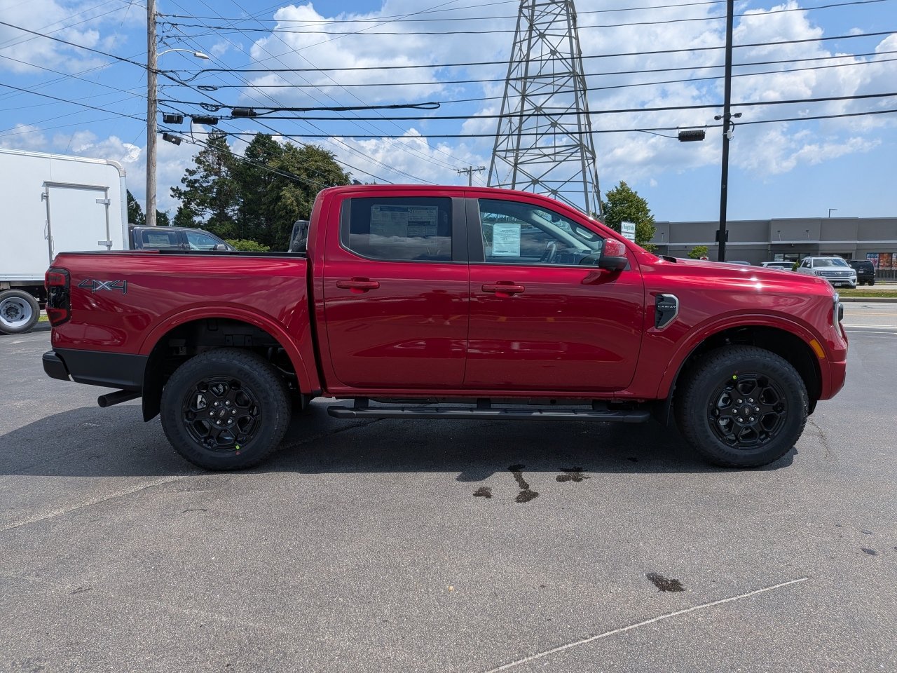 New 2026 Ford Ranger Lariat w/ Black Appearance Package AWD/4WD image 3