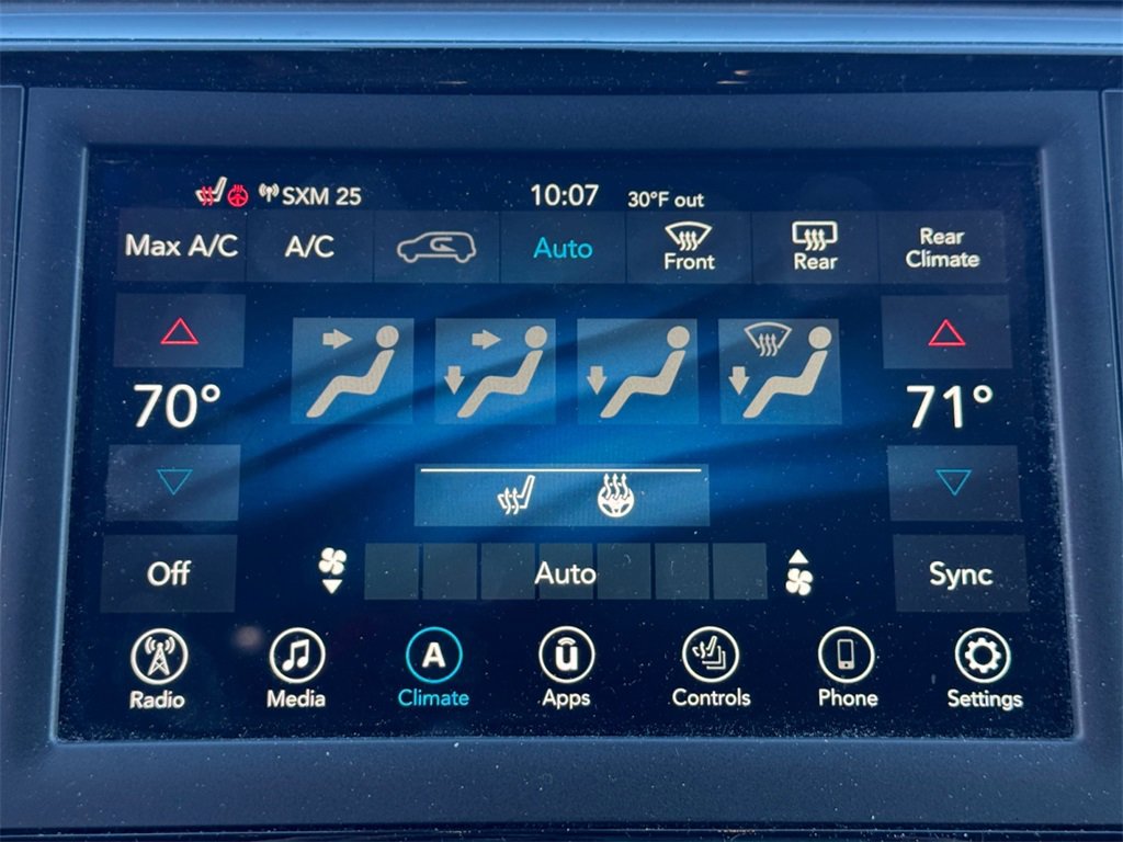 Certified 2019 Chrysler Pacifica Touring-L image 19