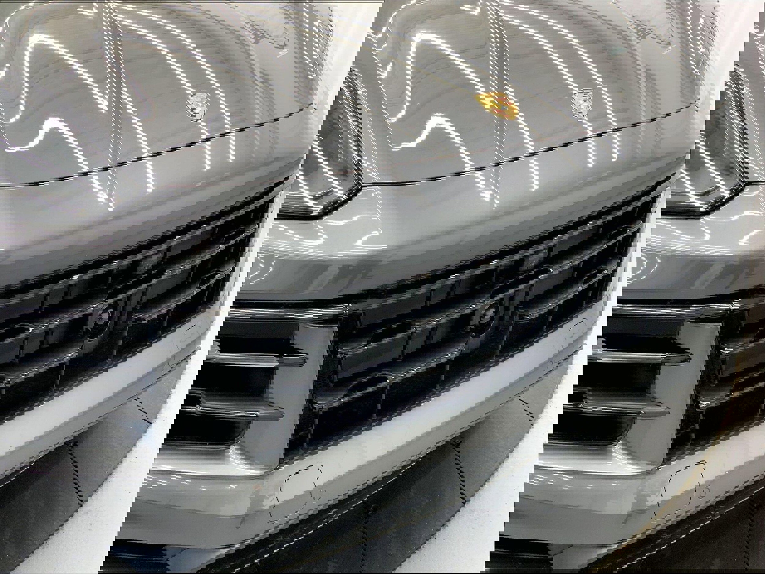 New 2025 Porsche Cayenne image 28