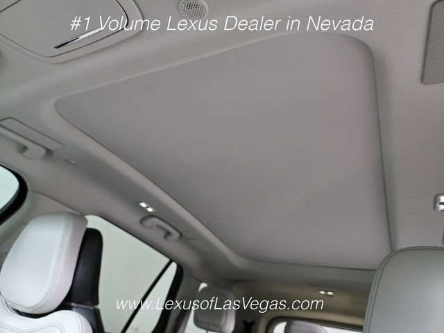 Used 2026 Lincoln Aviator Reserve AWD/4WD image 14