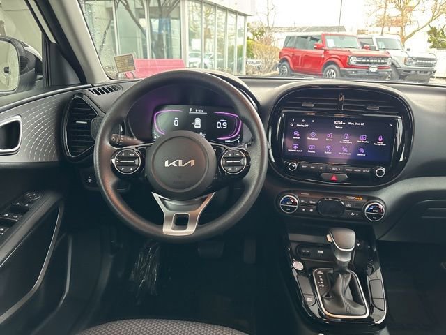 Used 2024 Kia Soul S image 28