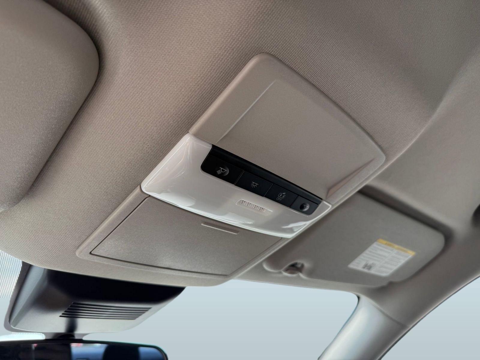 New 2025 Nissan Sentra SV w/ All-Weather Package image 16