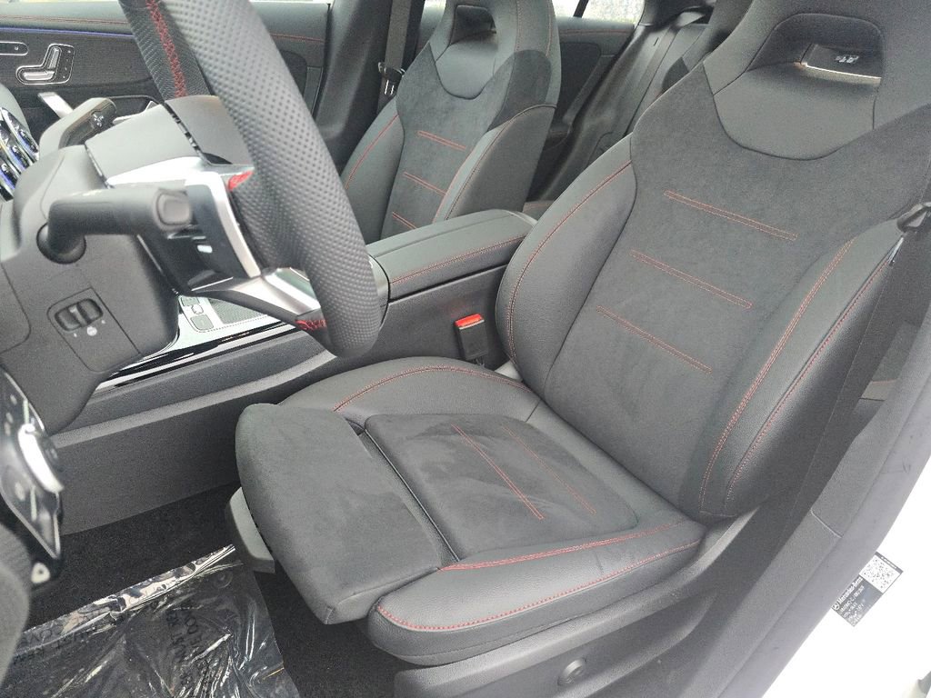 New 2026 Mercedes-Benz CLA 250 4MATIC image 21