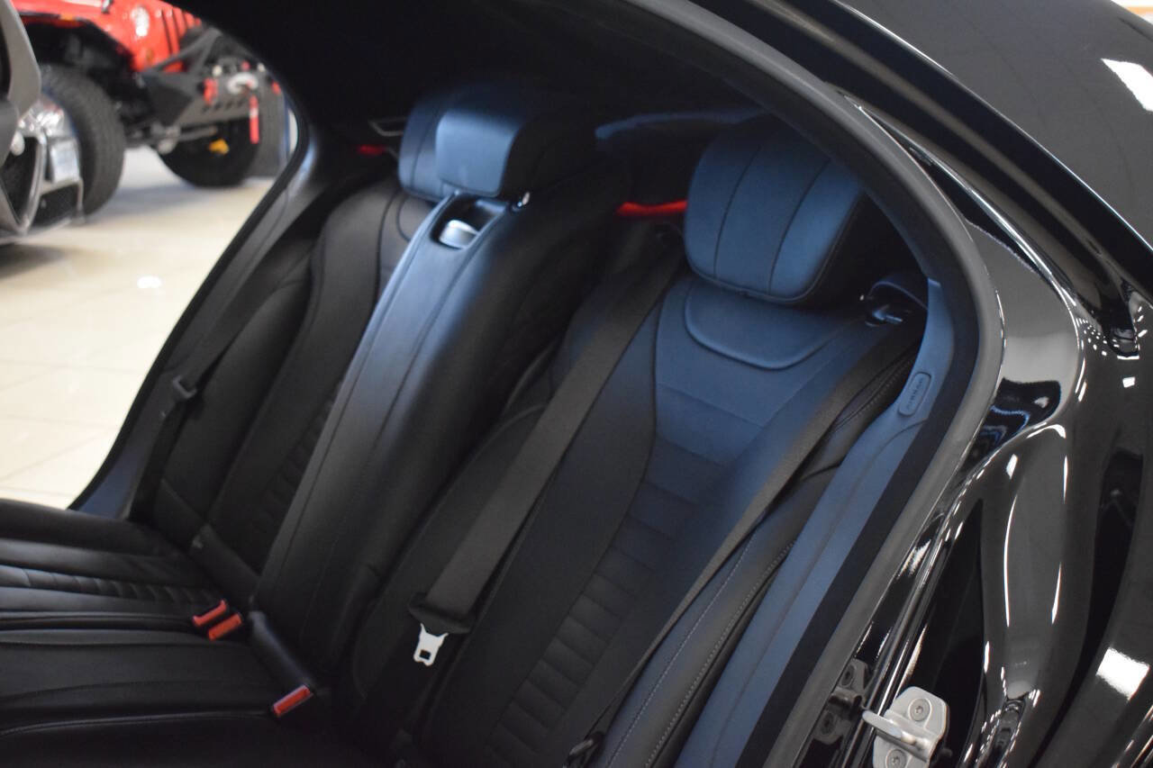 Used 2015 Mercedes-Benz S 550 Sedan image 40