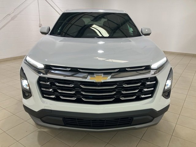 New 2026 Chevrolet Equinox LT w/ Convenience Package II image 8