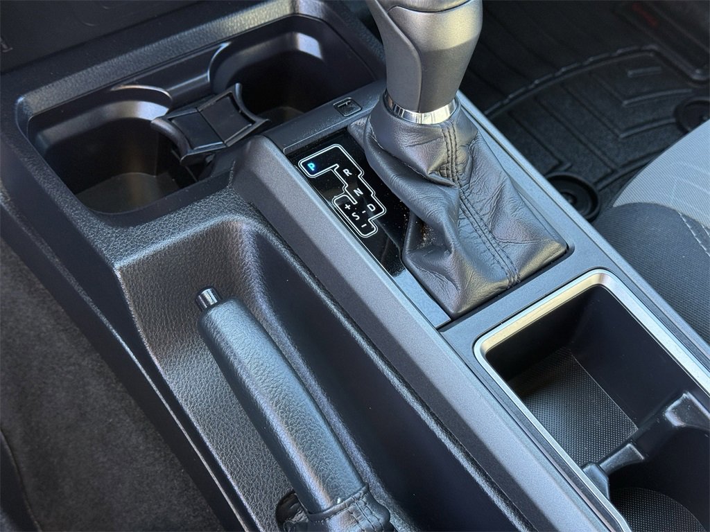 Used 2022 Toyota Tacoma 4x4 Double Cab image 27