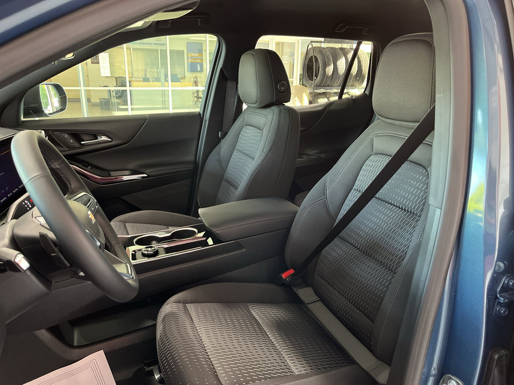 New 2026 Chevrolet Equinox LT FWD image 12