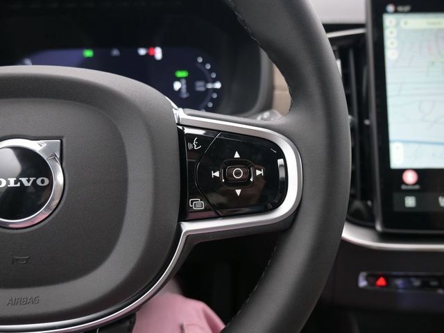 New 2026 Volvo XC90 T8 Plus w/ Protection Package Premier image 25
