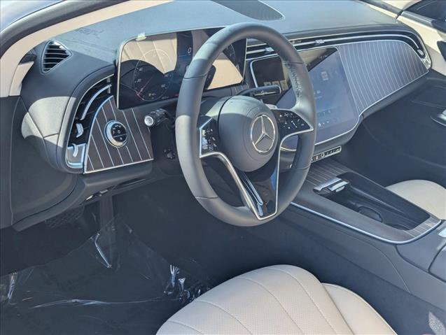 New 2026 Mercedes-Benz E 350 4MATIC Sedan video 3