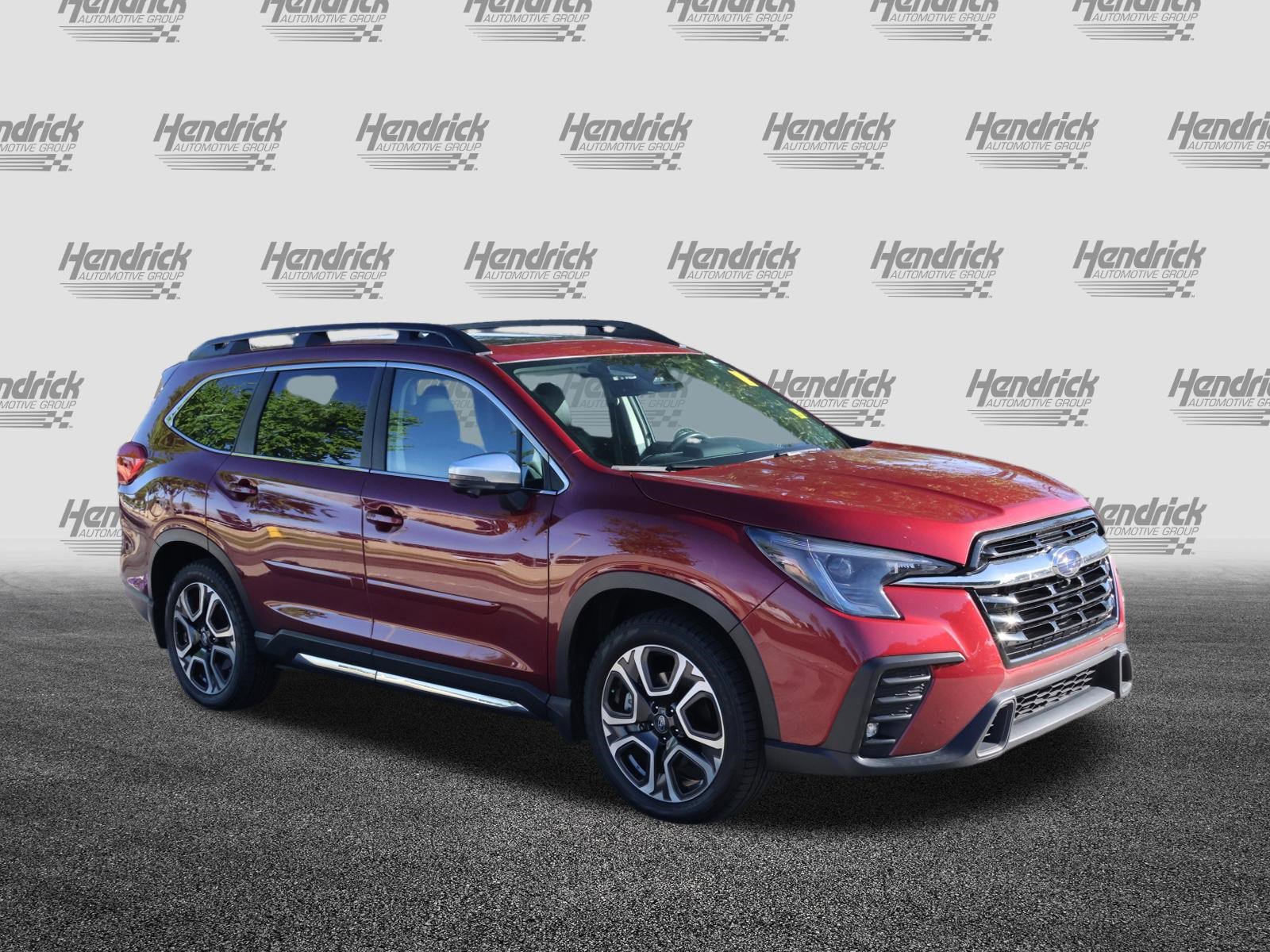 Used 2023 Subaru Ascent Limited w/ Technology Package image 2