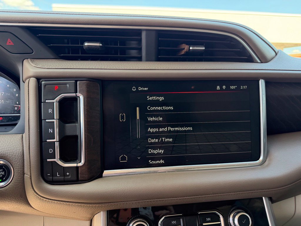 Used 2023 GMC Yukon Denali w/ Denali Reserve Package AWD/4WD image 37