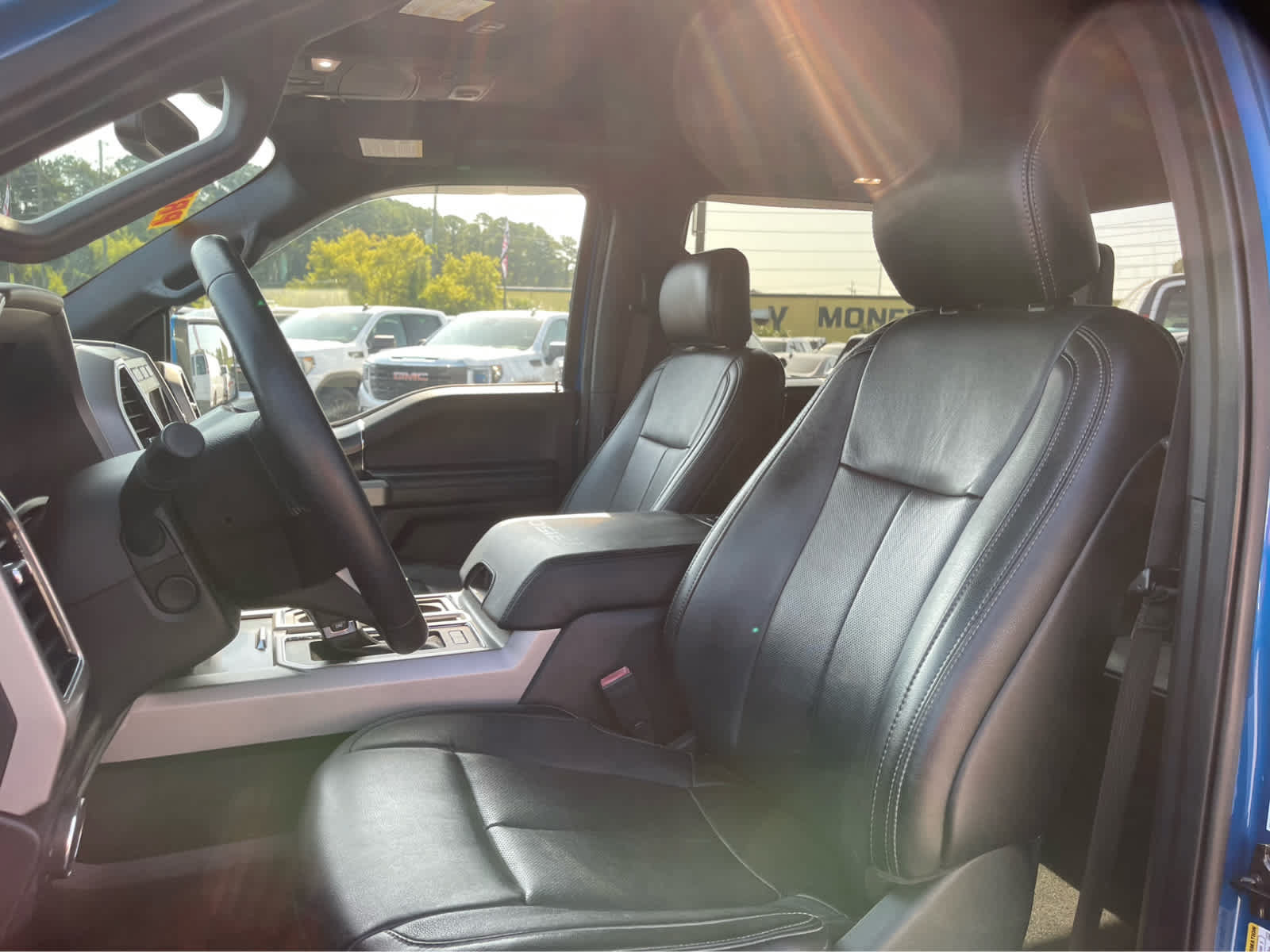 Used 2020 Ford F150 Lariat w/ Equipment Group 502A Luxury RWD image 12