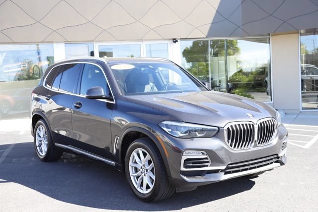 Used 2021 BMW X5 xDrive40i w/ Convenience Package AWD/4WD image 1