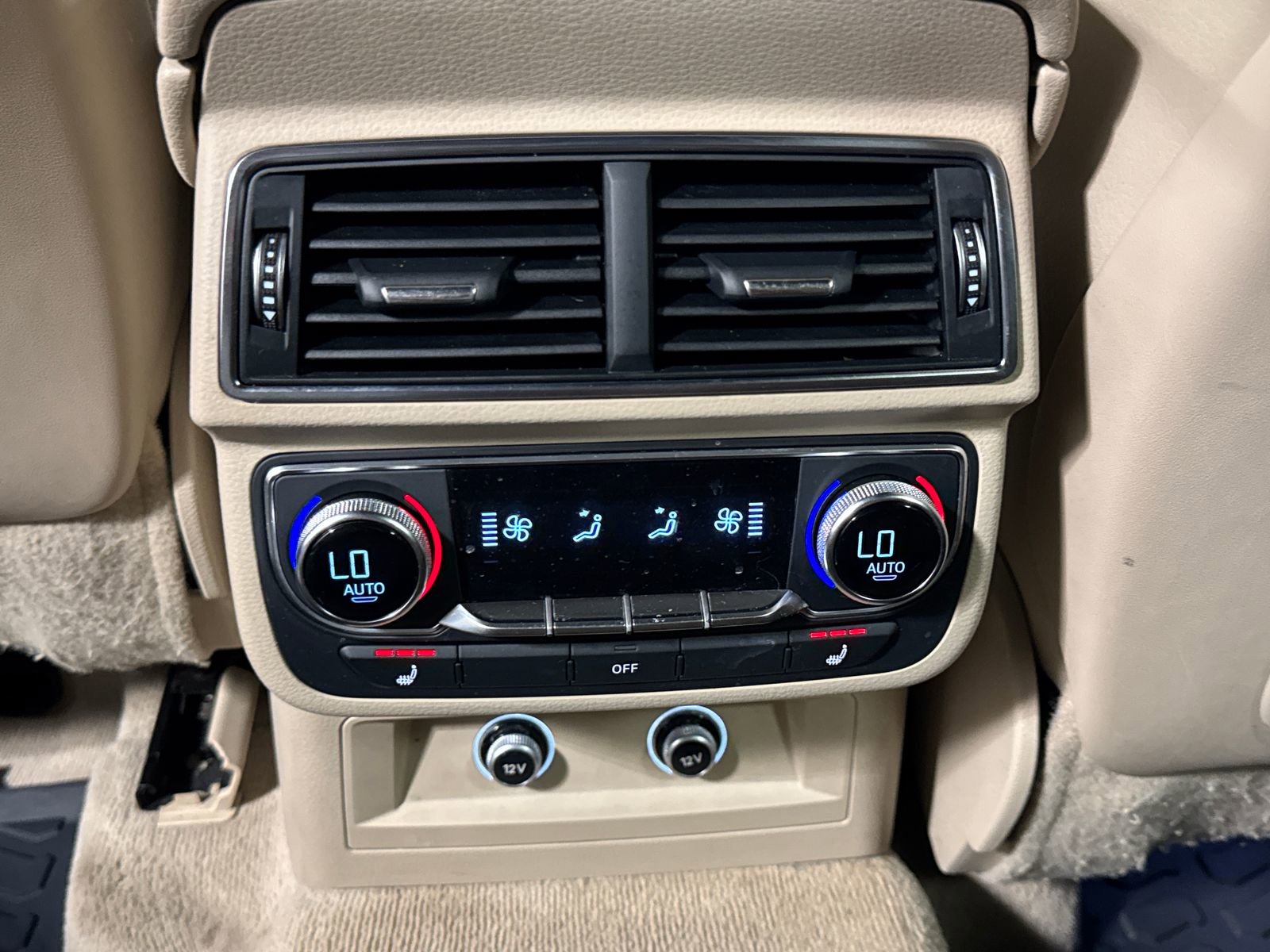 Used 2019 Audi Q7 3.0T Premium Plus w/ Premium Plus Package AWD/4WD image 27