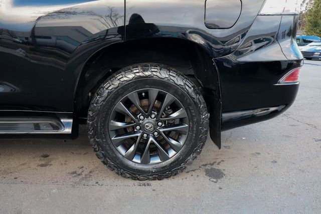 Used 2020 Lexus GX 460 Premium w/ Premium Package image 26