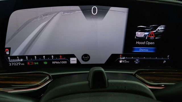 Certified 2024 Cadillac Escalade Premium Luxury image 15