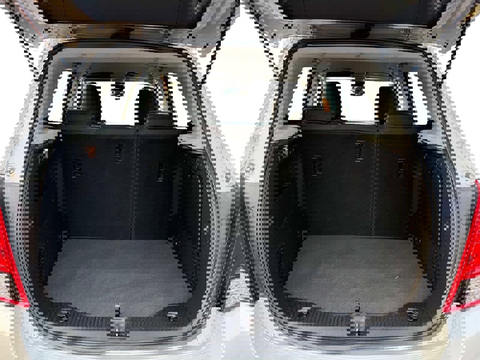 Used 2019 Chevrolet Trax LS image 8