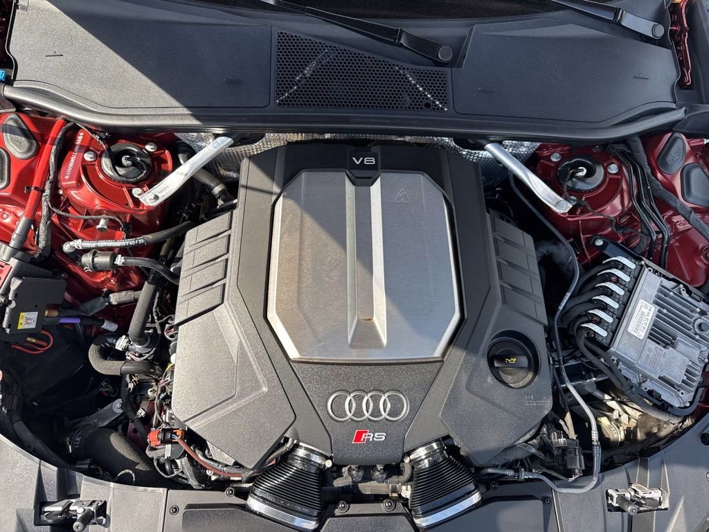 Used 2024 Audi RS 6 performance image 39