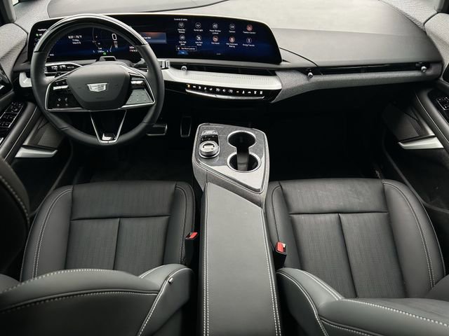 New 2026 Cadillac Optiq Sport 2 image 9