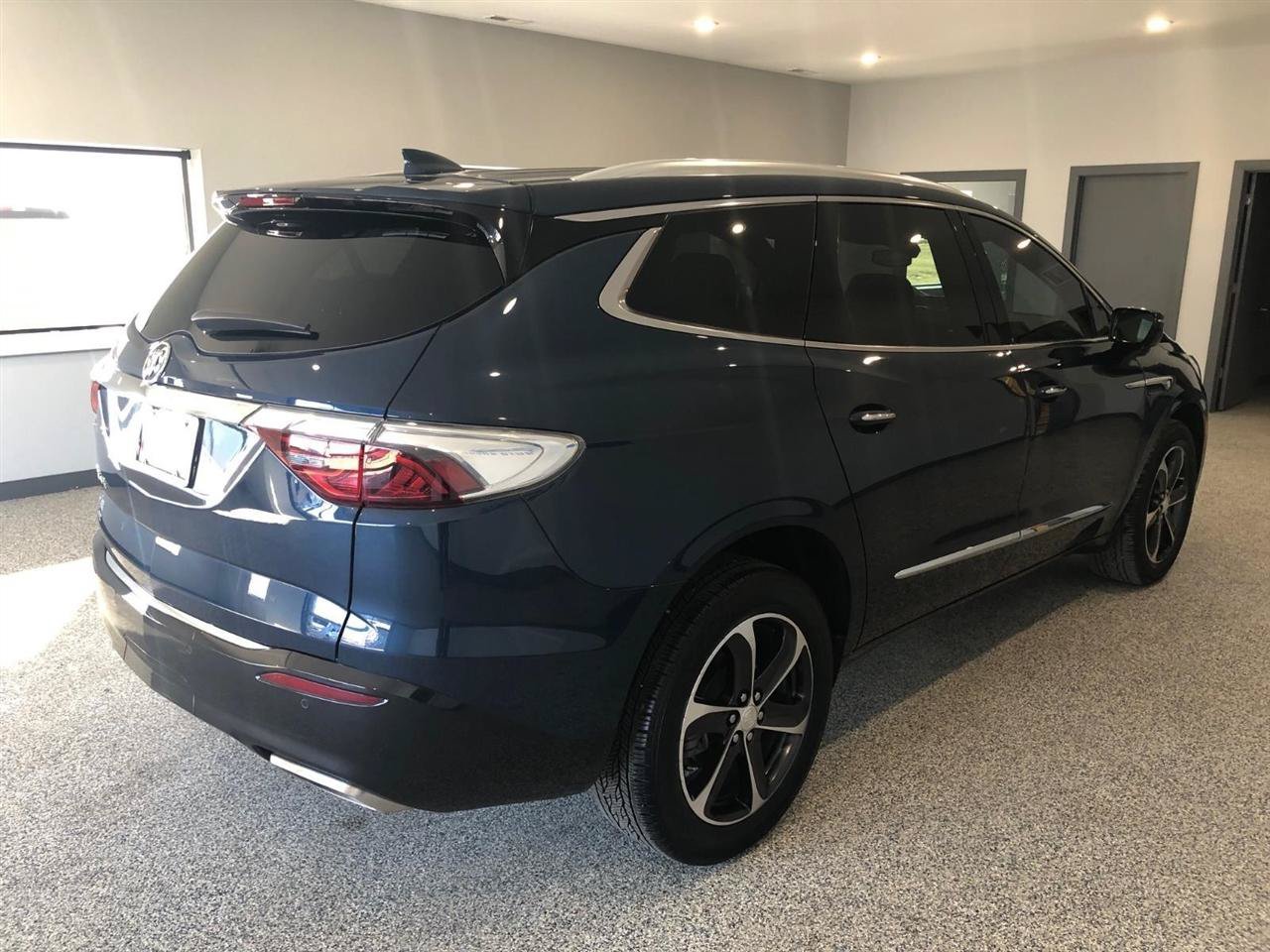 Used 2023 Buick Enclave Essence w/ Trailering Package, 5000 lbs. AWD/4WD image 3