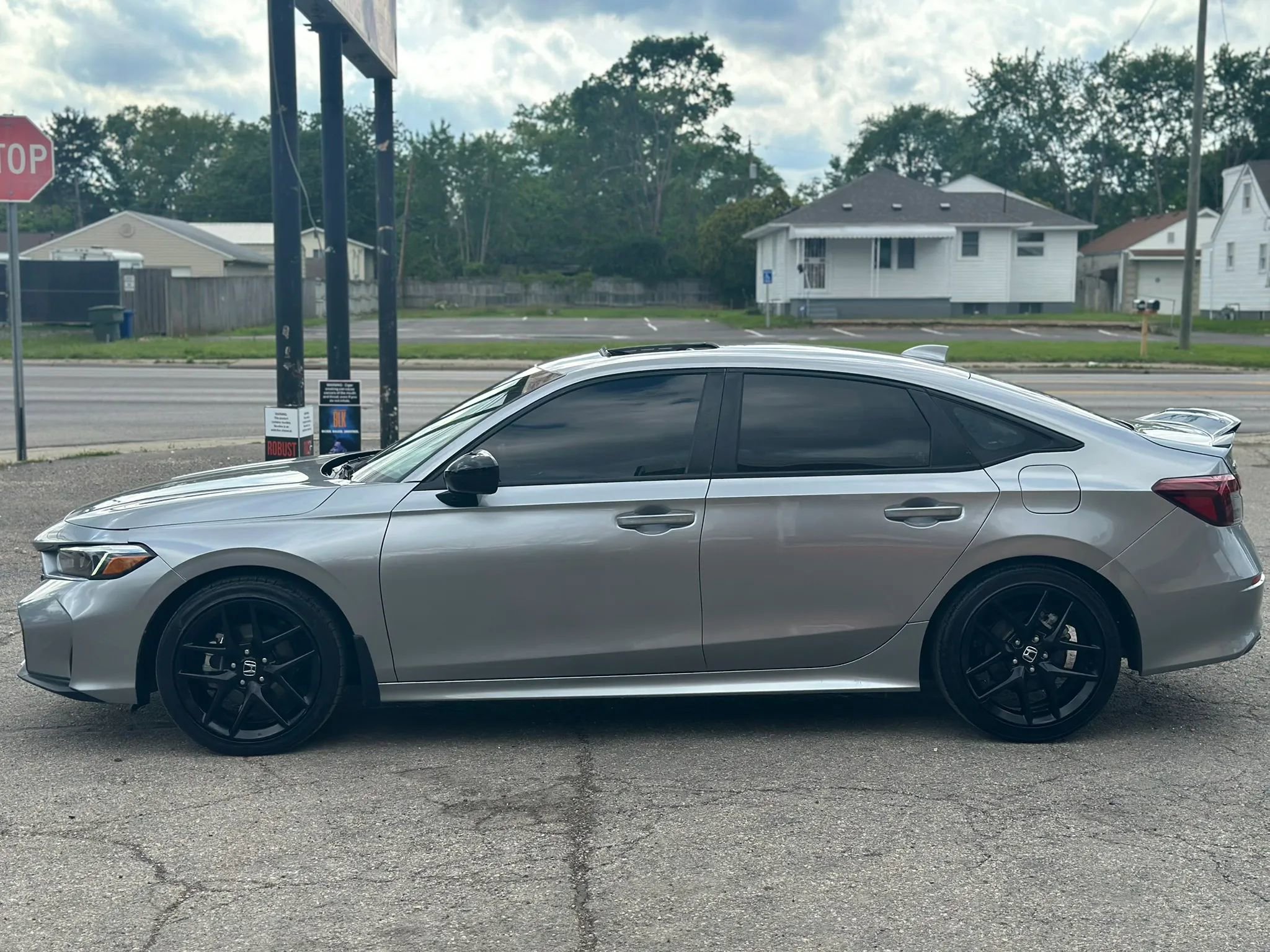 Used 2025 Honda Civic Sport image 5
