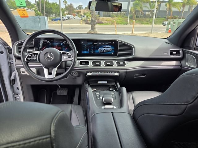 Used 2023 Mercedes-Benz GLS 450 4MATIC image 15