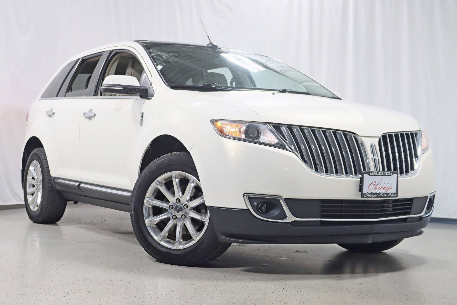 Used 2013 Lincoln MKX AWD image 7