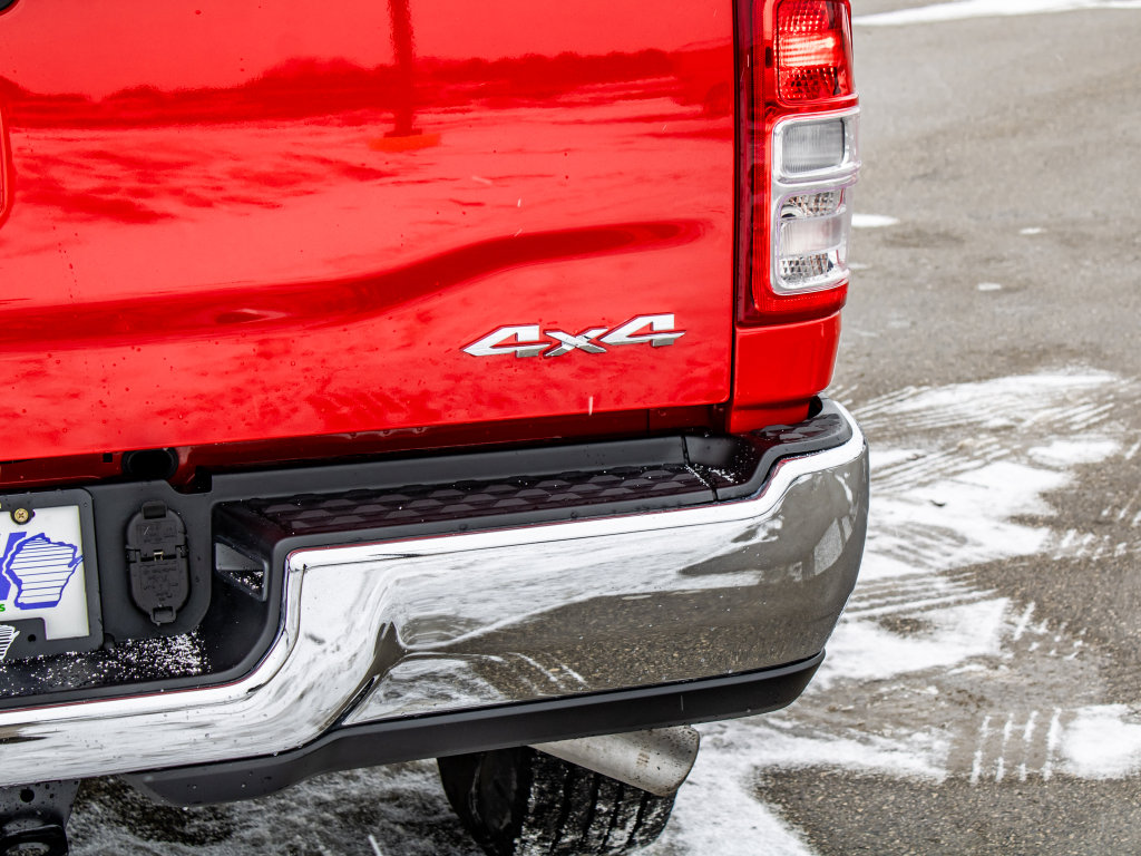 Used 2024 RAM 2500 Big Horn w/ Bed Utility Group image 14