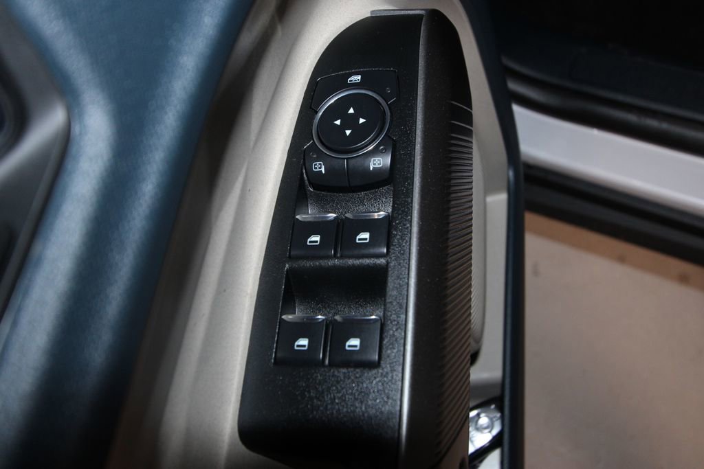 Used 2025 Ford Maverick Lariat AWD/4WD image 6