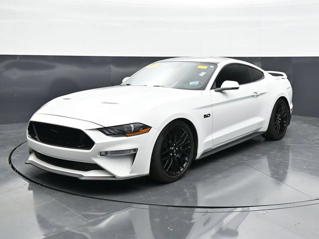 Used 2018 Ford Mustang GT Premium w/ Equipment Group 401A RWD image 5