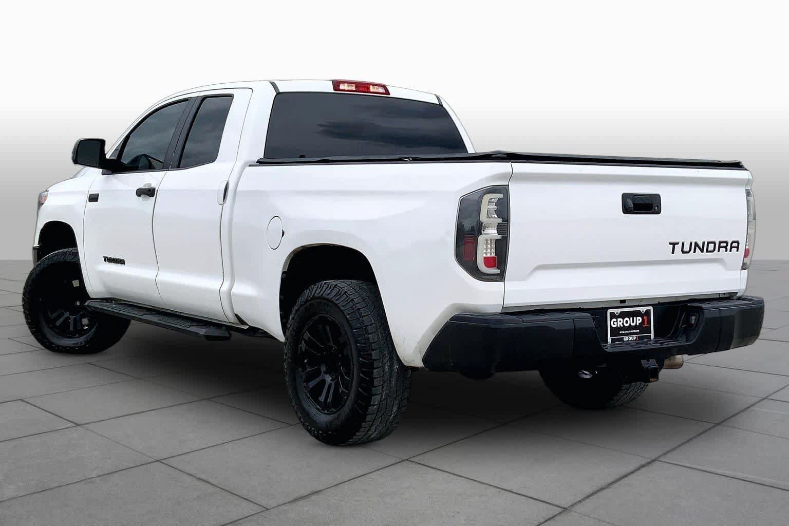 Used 2017 Toyota Tundra SR RWD image 12