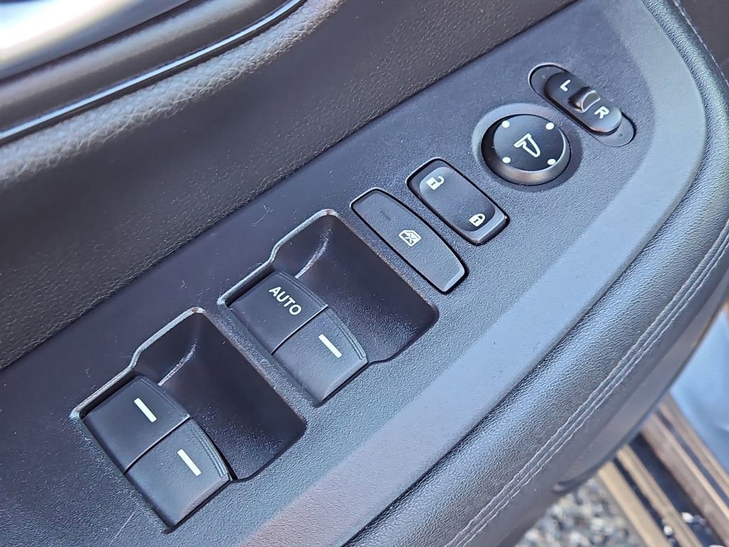 Certified 2023 Honda HR-V LX image 21