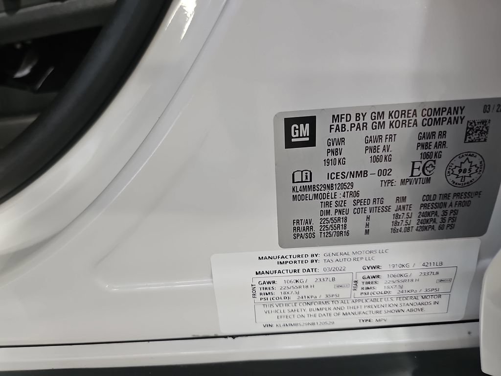 Used 2022 Buick Encore GX Preferred w/ Sport Touring Package FWD image 42