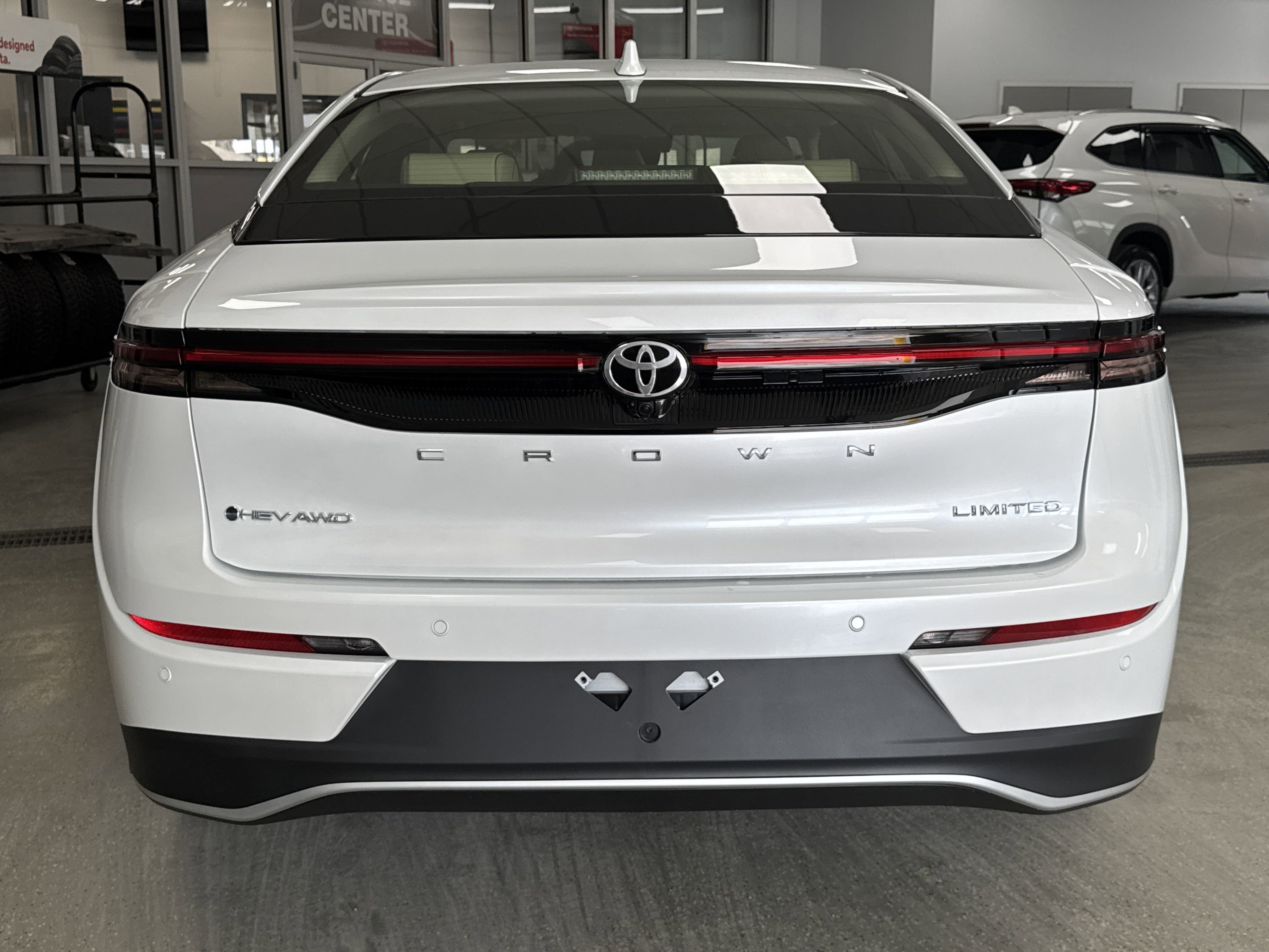 New 2026 Toyota Crown Limited w/ Advanced Technology Package image 2