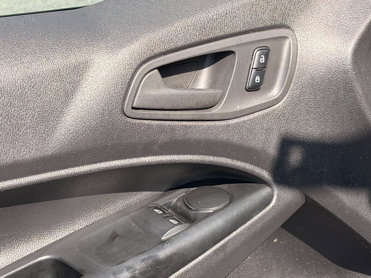 Used 2018 Ford Transit Connect XL FWD image 16