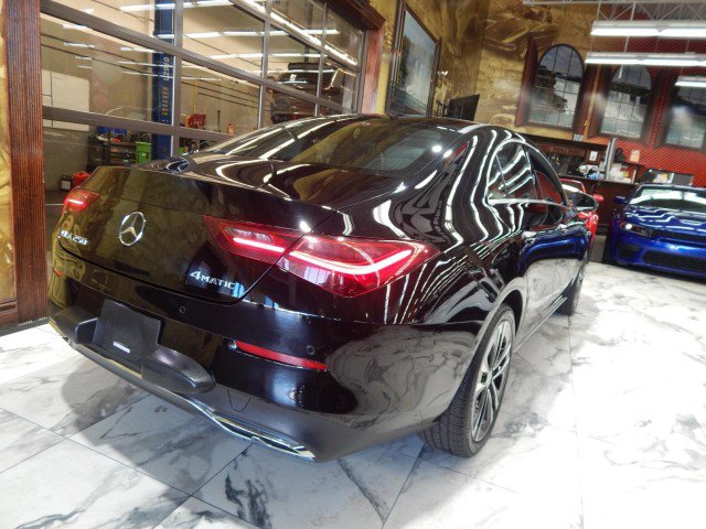 Used 2025 Mercedes-Benz CLA 250 4MATIC image 6