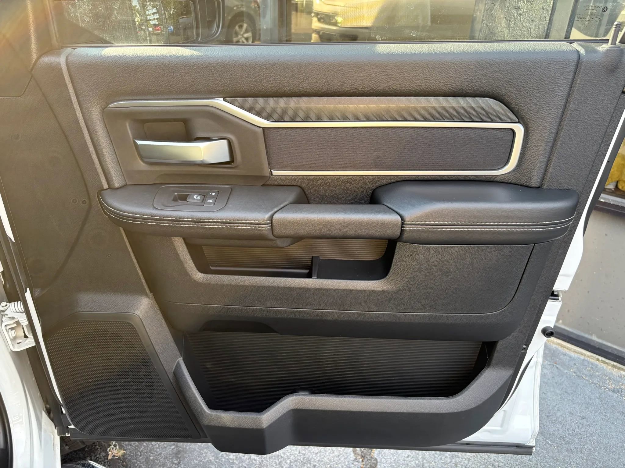 Used 2025 RAM 2500 Big Horn AWD/4WD image 22