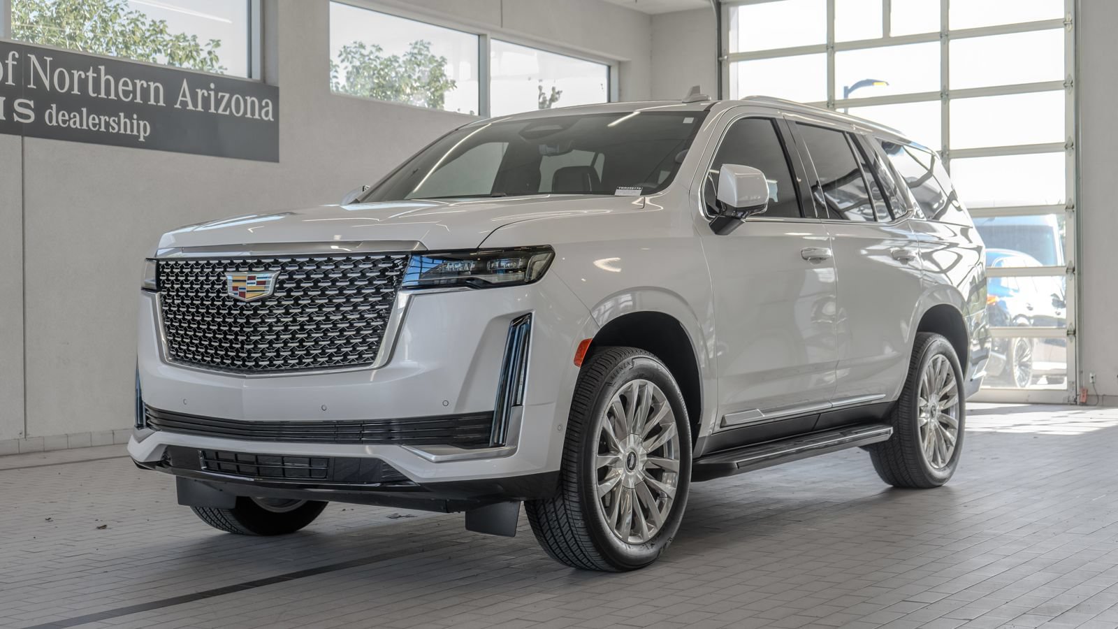 Used 2024 Cadillac Escalade Premium Luxury AWD/4WD image 25