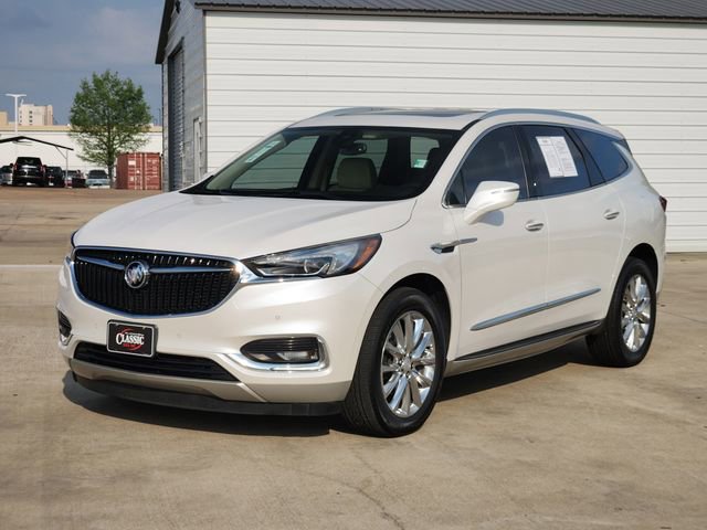 Used 2018 Buick Enclave Premium w/ LPO, Hit The Road Package FWD image 3