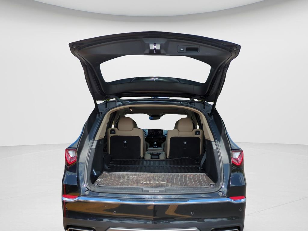 Used 2025 Acura MDX SH-AWD w/ Technology Package image 9