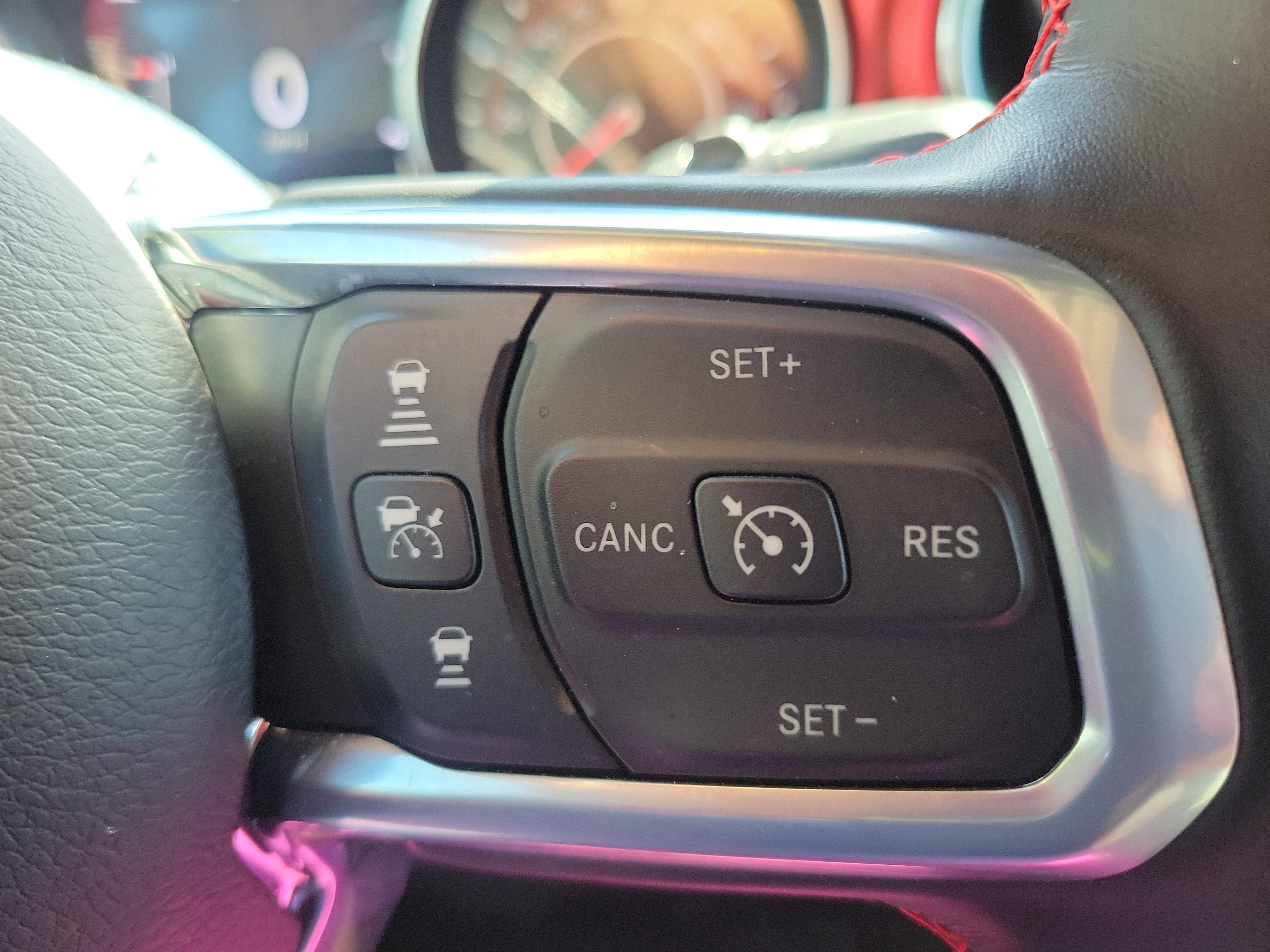 Used 2021 Jeep Wrangler Unlimited Rubicon w/ Safety Group AWD/4WD image 17