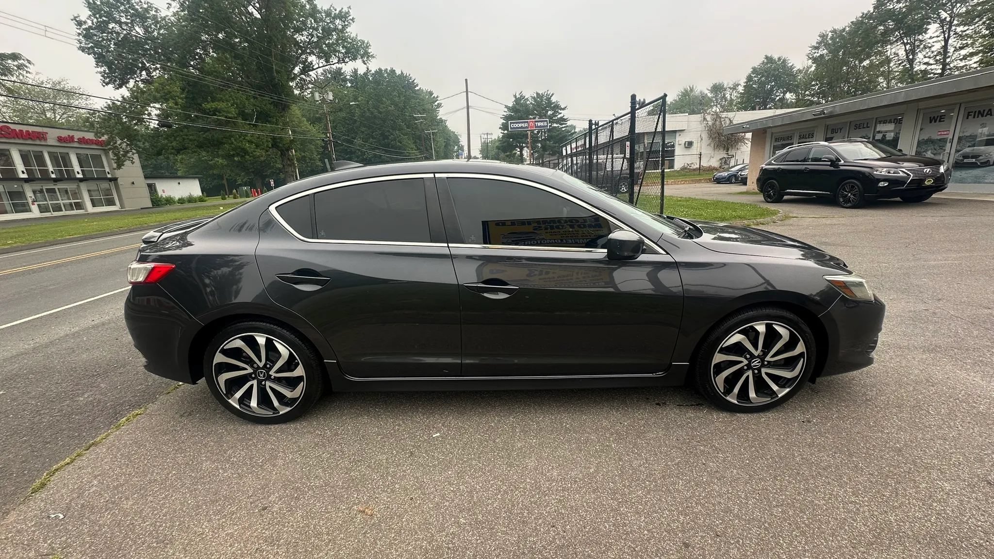 Used 2016 Acura ILX FWD image 4