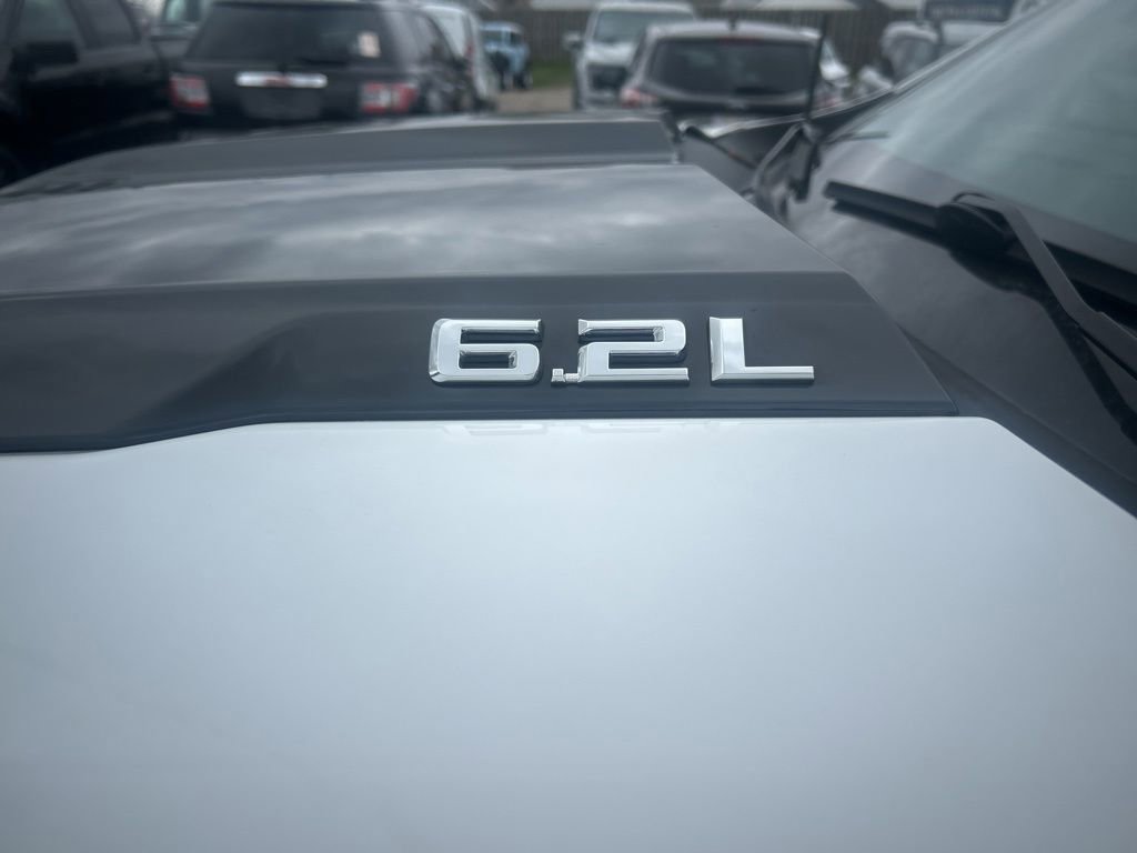 Used 2022 Chevrolet Silverado 1500 ZR2 w/ Technology Package image 16