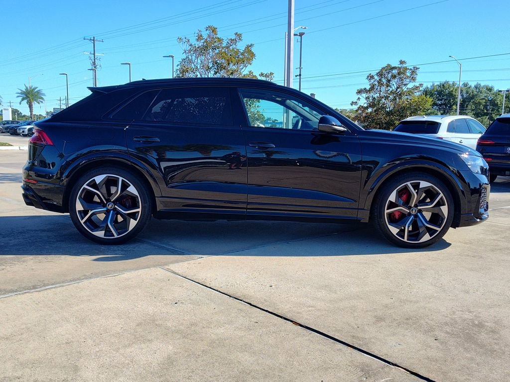 Used 2024 Audi RS Q8 w/ Black Optic Package image 13