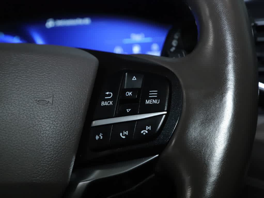 Used 2020 Ford Explorer Platinum w/ Premium Technology Package AWD/4WD image 25