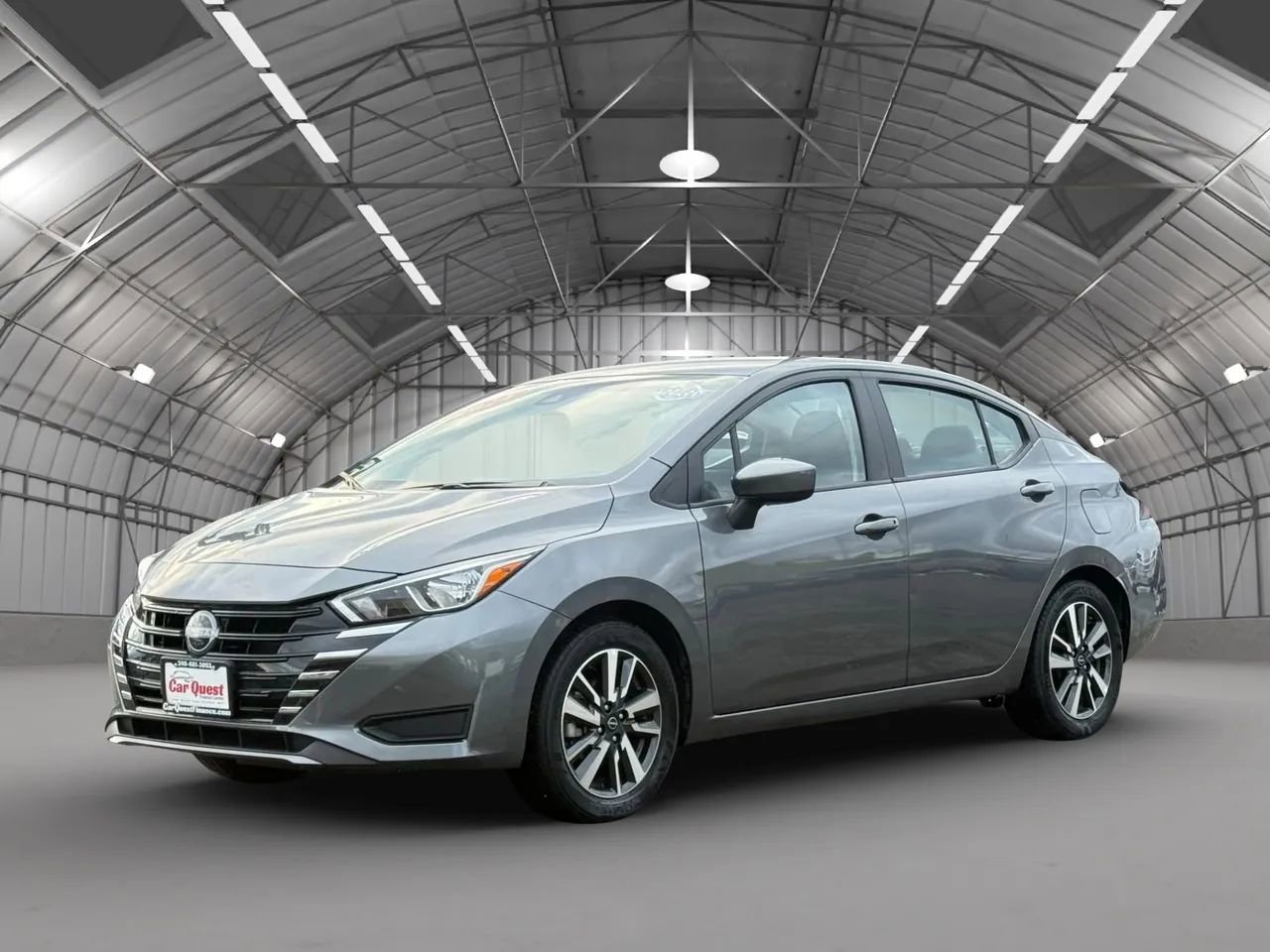Used 2024 Nissan Versa SV FWD image 3