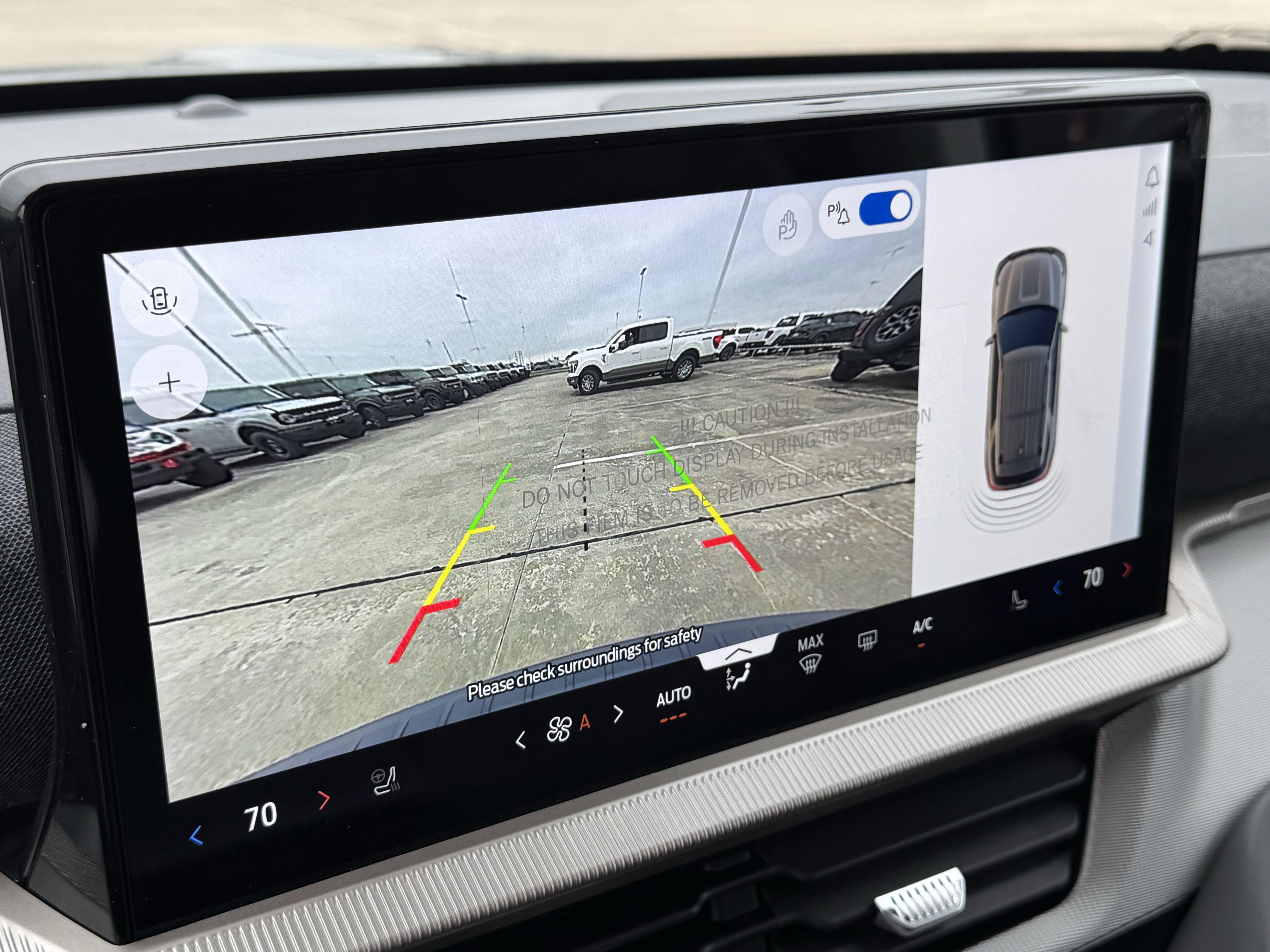 New 2026 Ford Explorer Active RWD image 18