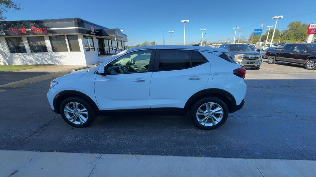 Certified 2022 Buick Encore GX Preferred w/ Cold Weather Comfort Package image 5