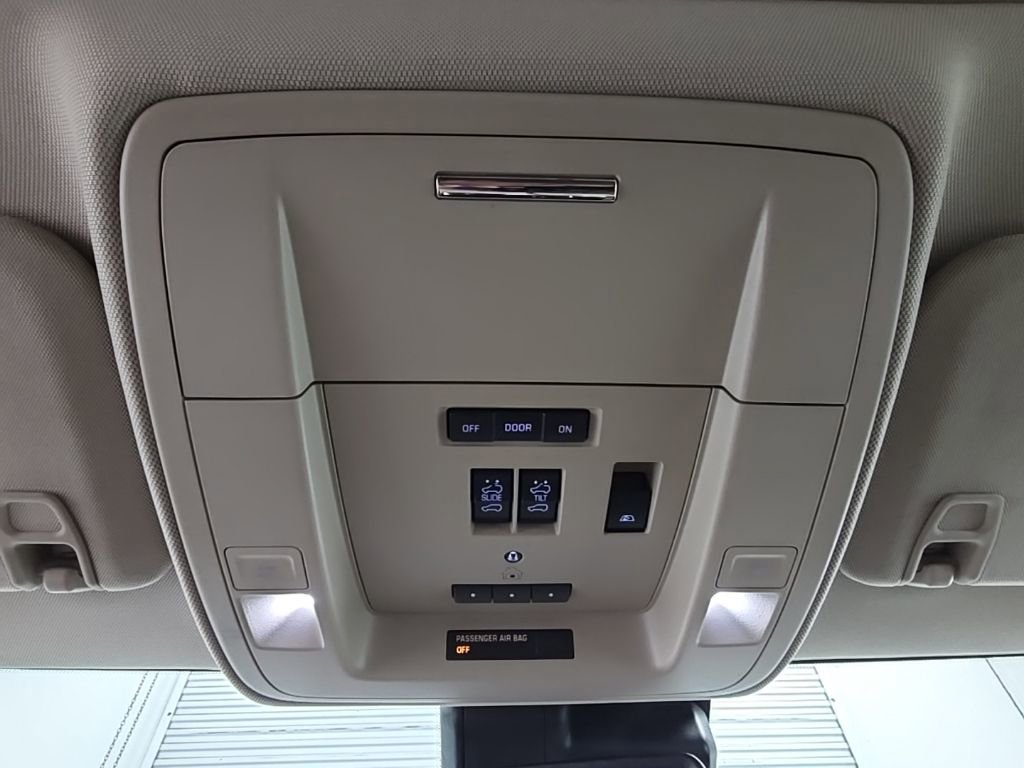 Used 2018 GMC Sierra 1500 Denali w/ Denali Ultimate Package image 23