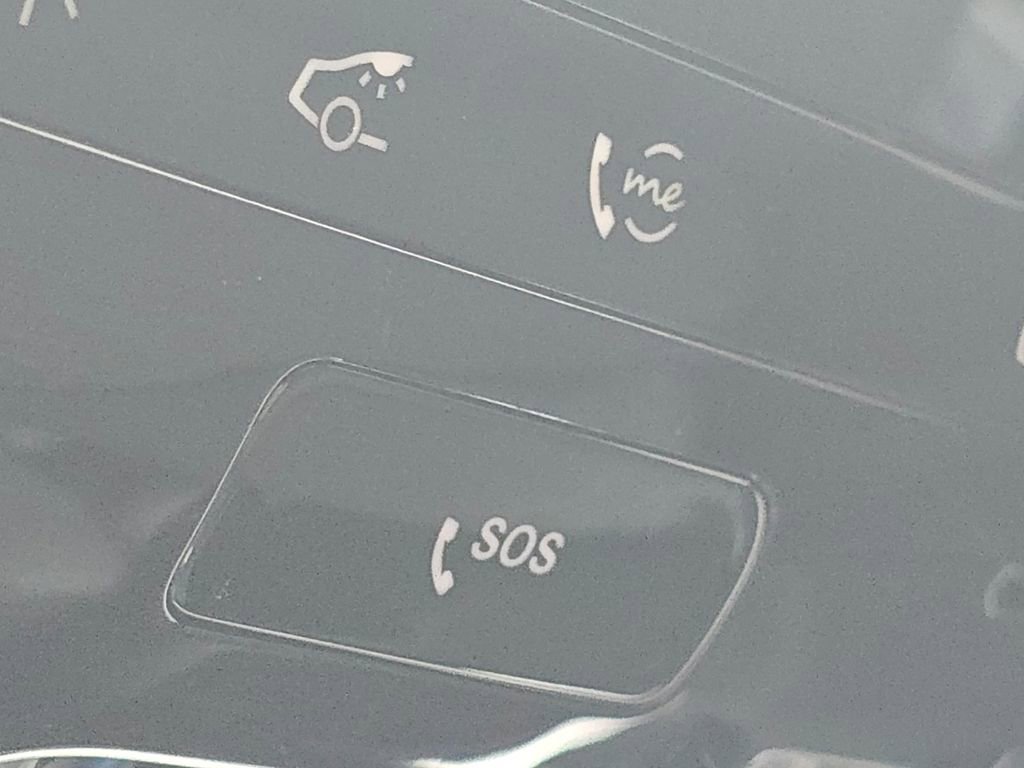 Used 2023 Mercedes-Benz C 300 4MATIC Sedan image 7